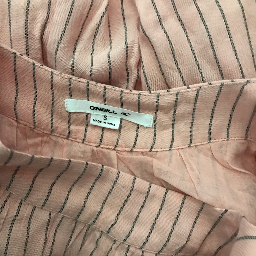HOST PICK🎉O’Neill Summer Adjustable Spaghetti Strap NWT Peach Color w/Stripes - Picture 10 of 12